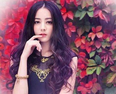 扒爷爆料新疆女星视频,真相与争议并存  第2张